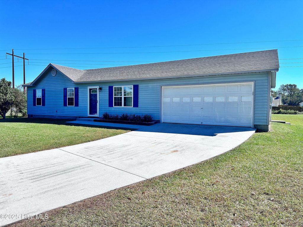 Photo of 303 Tundra Place, Jacksonville, NC 28540 (MLS # 100540544)