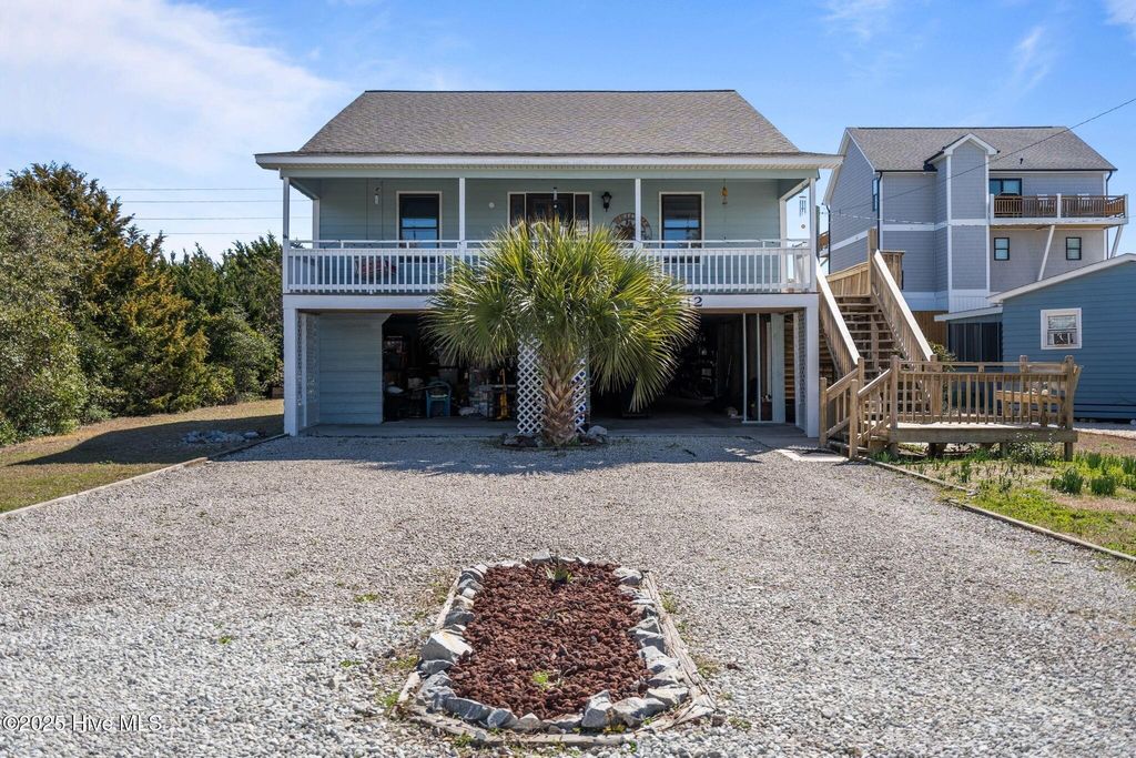 Photo of 612 N Topsail Drive, Surf City, NC 28445 (MLS # 100526636)