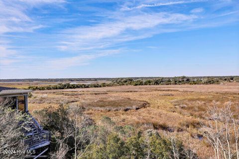 A home in North Topsail Beach