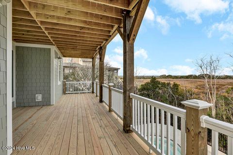 A home in North Topsail Beach