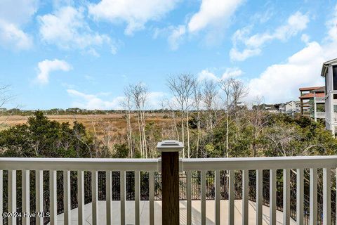 A home in North Topsail Beach