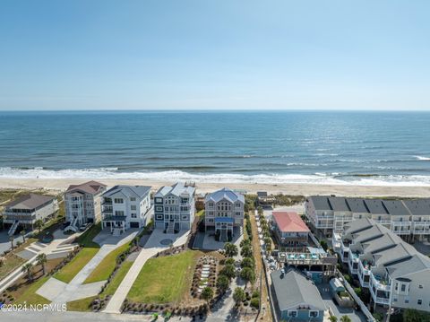 A home in North Topsail Beach