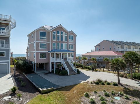 A home in North Topsail Beach