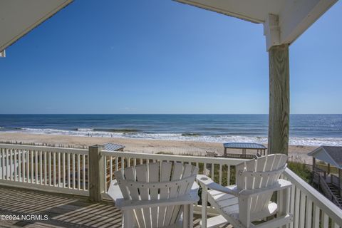 A home in North Topsail Beach