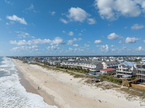 A home in North Topsail Beach