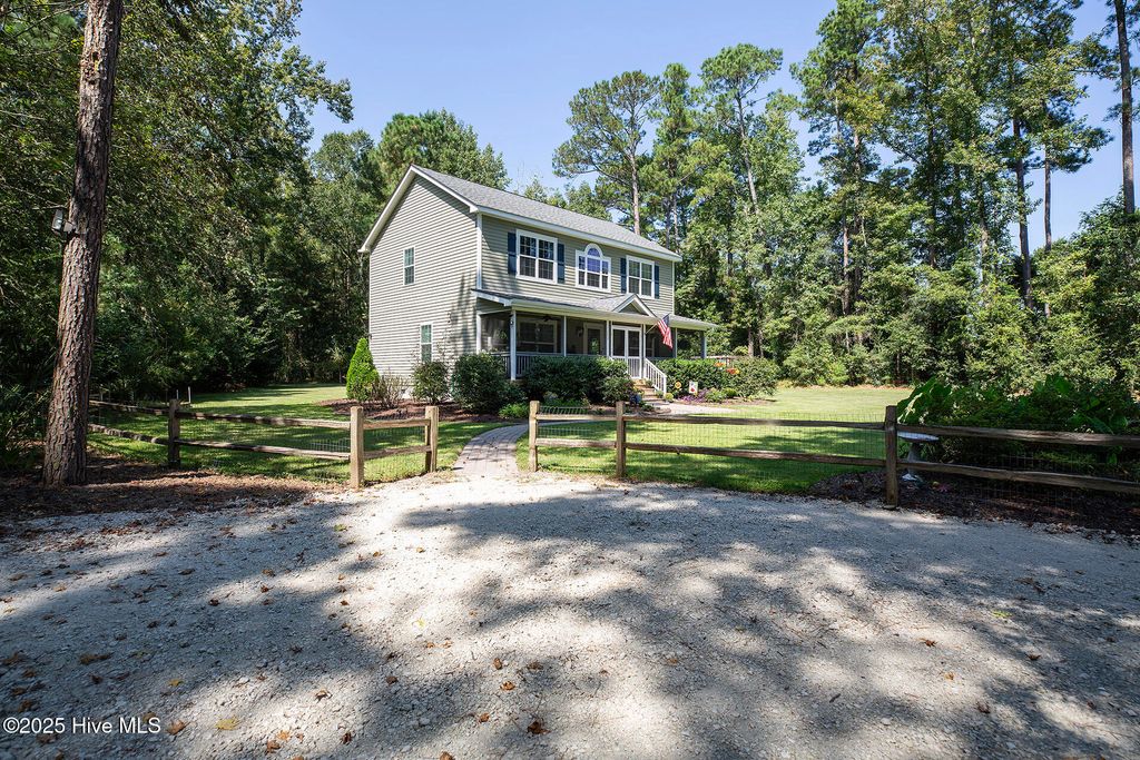 Photo of 129 Brookgreen Road, Castle Hayne, NC 28429 (MLS # 100534131)