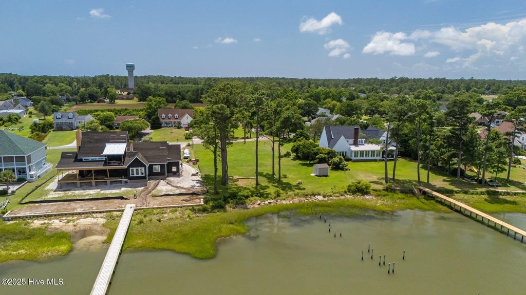 Photo of 1512 Scotts Landing, Morehead City, NC 28557 (MLS # 100516739)