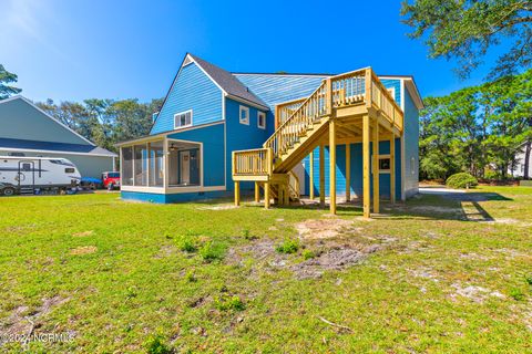 A home in Oak Island