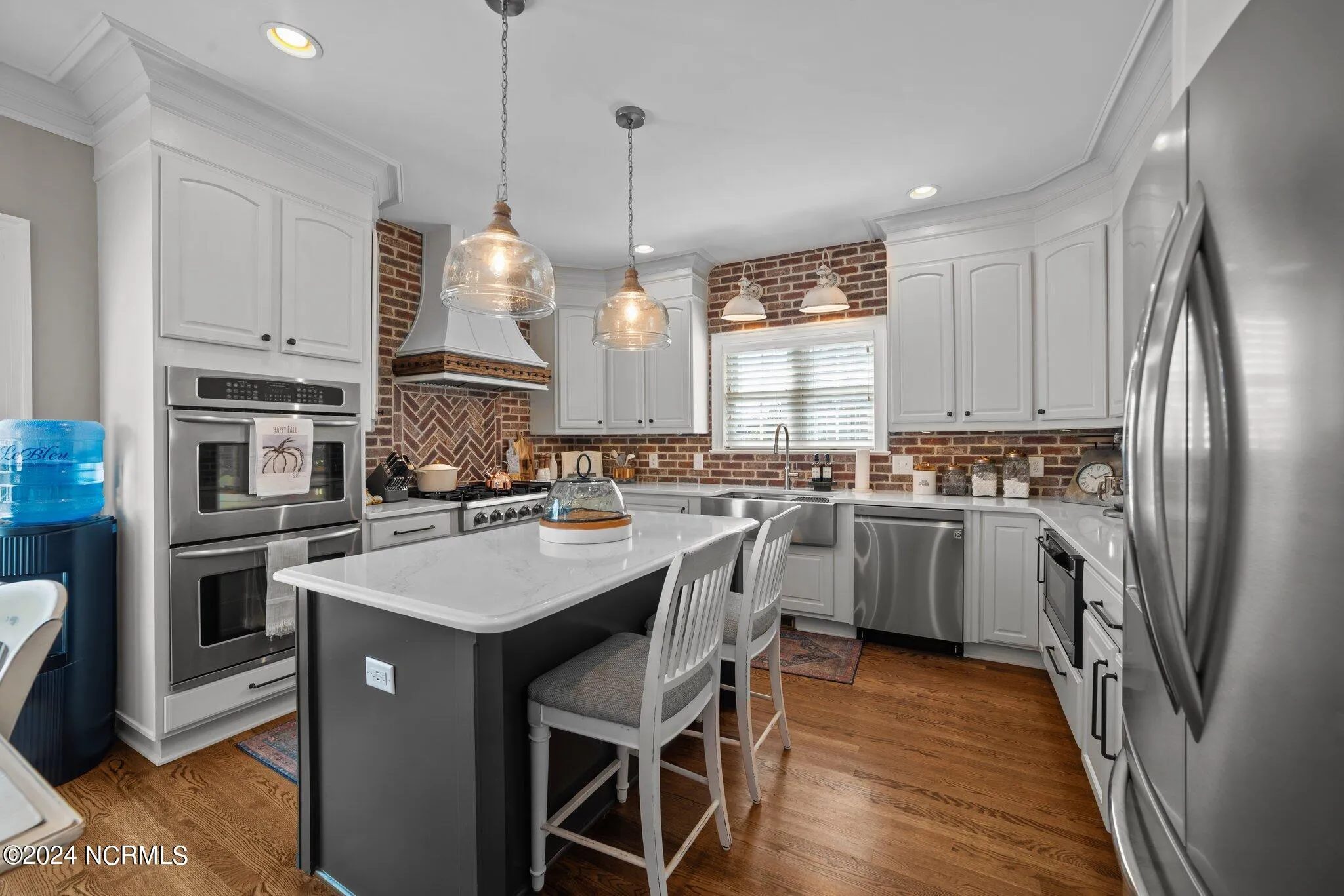 Greenville, North Carolina 27858, United States, 5 Bedrooms Bedrooms, ,5 BathroomsBathrooms,Residential,Pending,79812