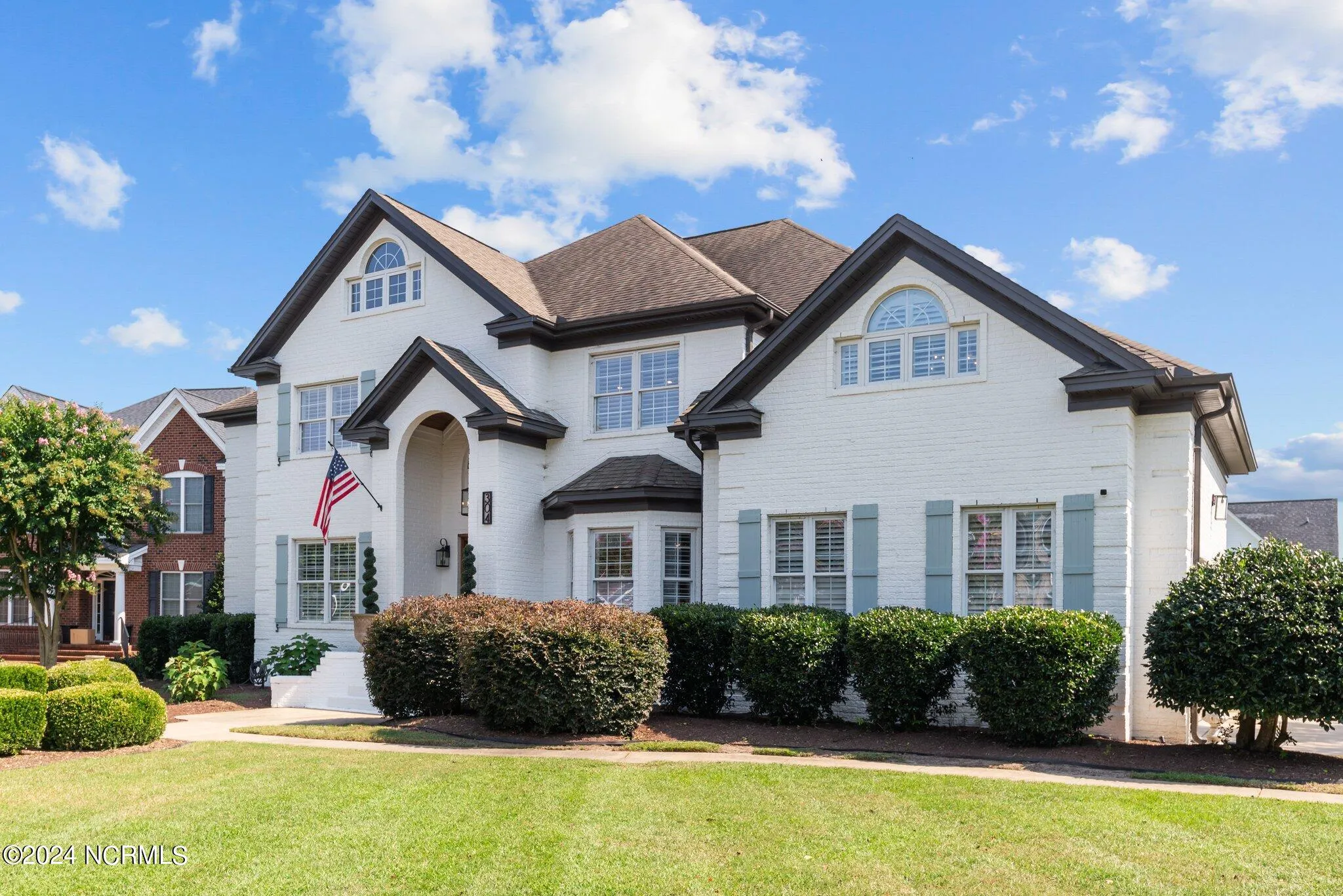 Greenville, North Carolina 27858, United States, 5 Bedrooms Bedrooms, ,5 BathroomsBathrooms,Residential,Pending,79812
