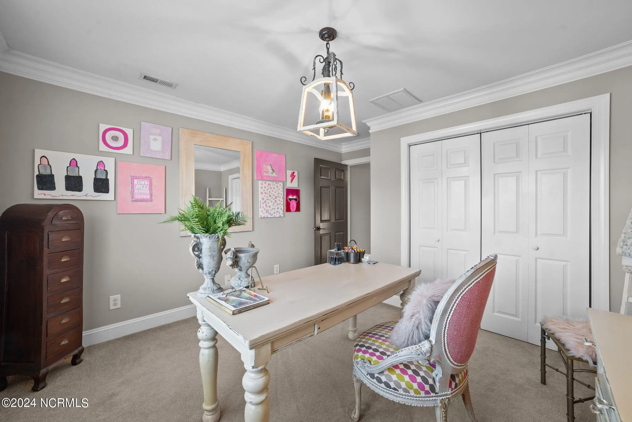 Greenville, North Carolina 27858, United States, 5 Bedrooms Bedrooms, ,5 BathroomsBathrooms,Residential,Pending,79812