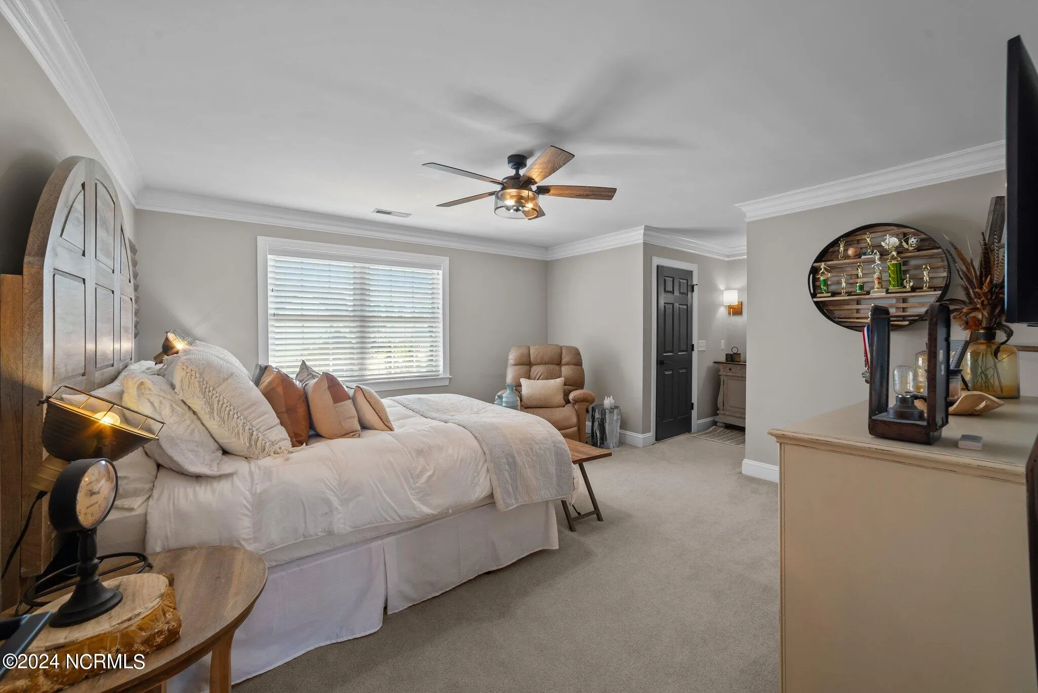 Greenville, North Carolina 27858, United States, 5 Bedrooms Bedrooms, ,5 BathroomsBathrooms,Residential,Pending,79812