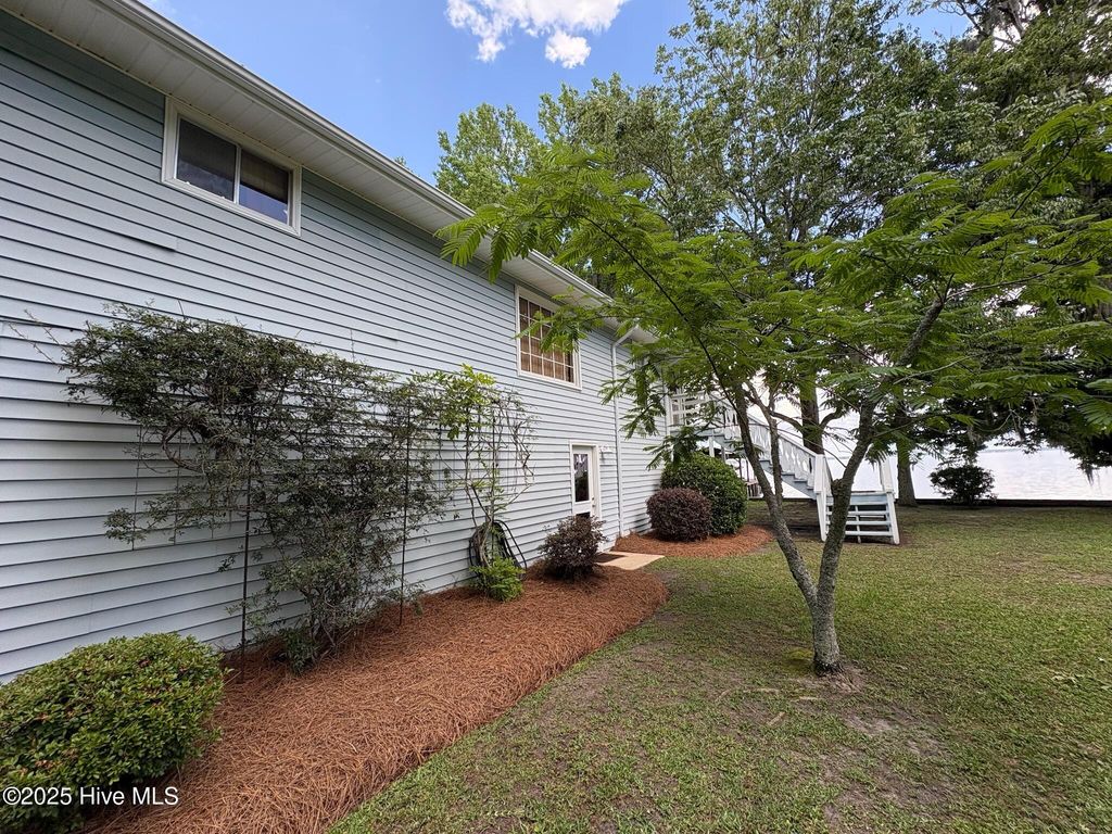 Photo of 2810 Canal Cove Road, Lake Waccamaw, NC 28450 (MLS # 100543685)