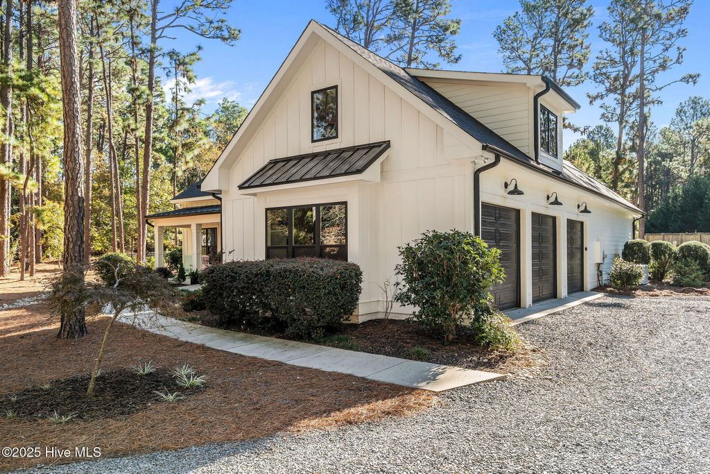Photo of 6 Hobkirk Court, Pinehurst, NC 28374 (MLS # 100537983)