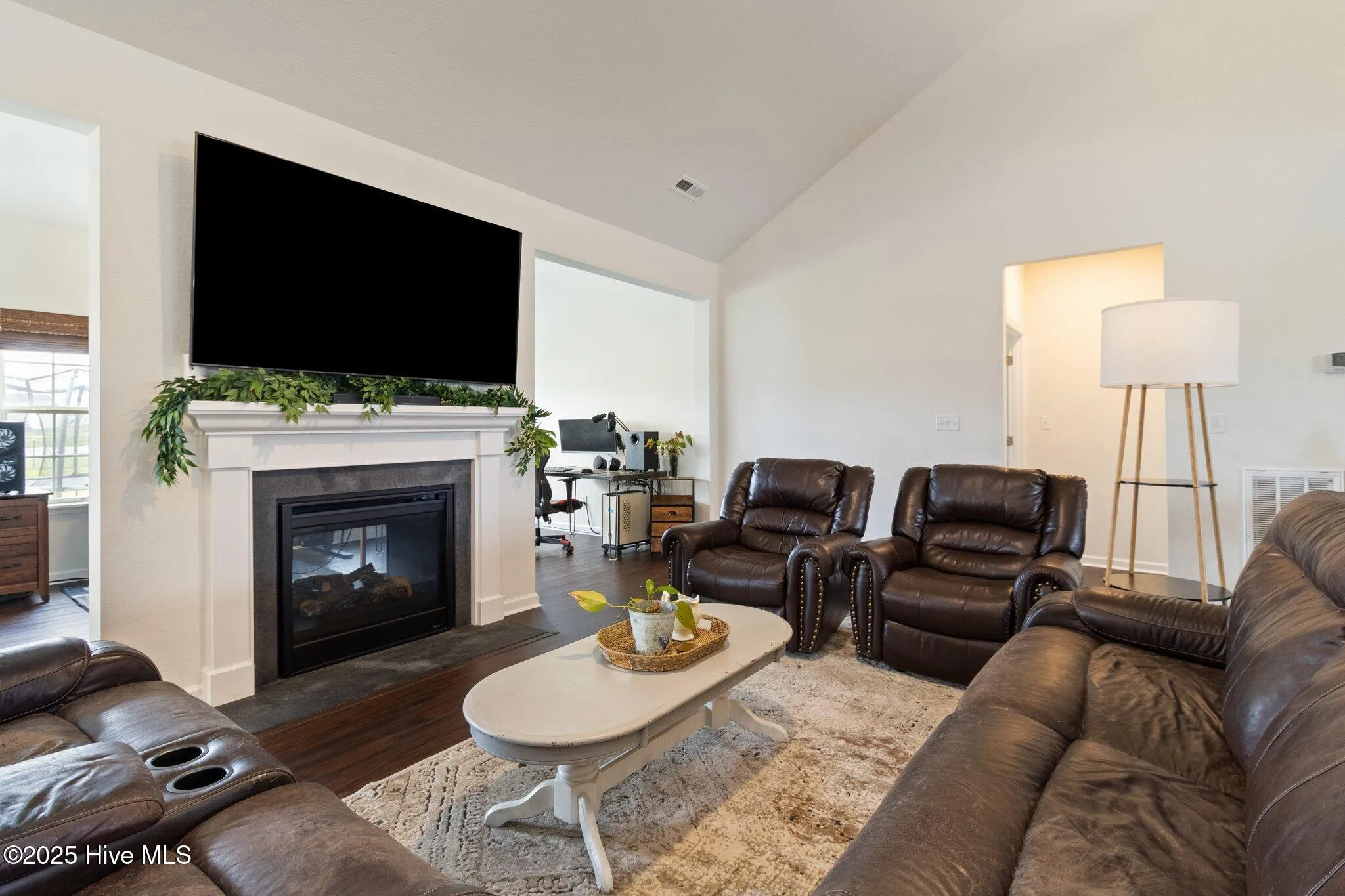 Moyock, North Carolina 27958, United States, 5 Bedrooms Bedrooms, ,4 BathroomsBathrooms,Residential,Active,250822