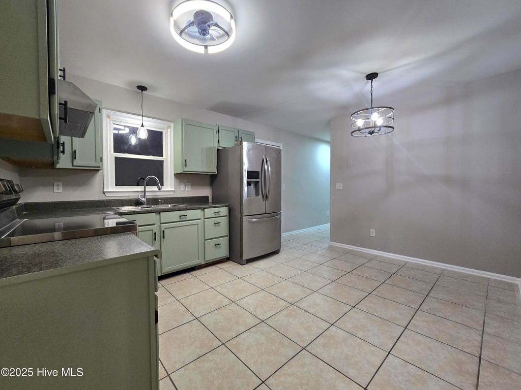 Photo of 1304 Stacie Drive, Elizabeth City, NC 27909 (MLS # 100538730)