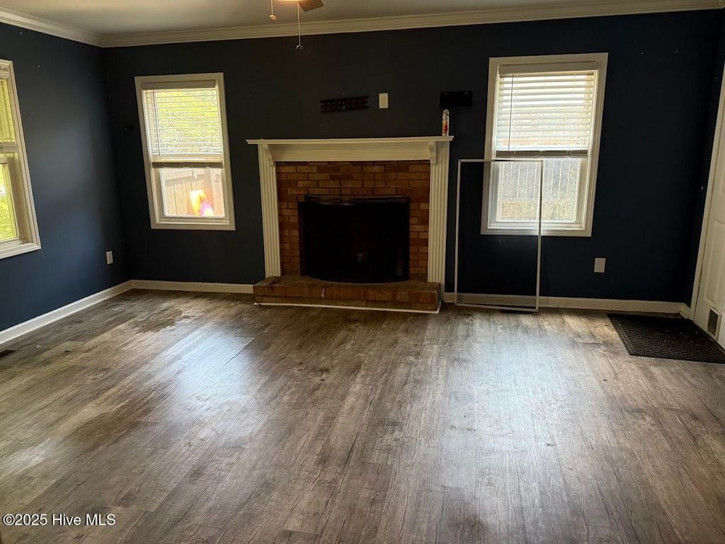 Photo of 104 King Richard Court, Jacksonville, NC 28546 (MLS # 100525769)