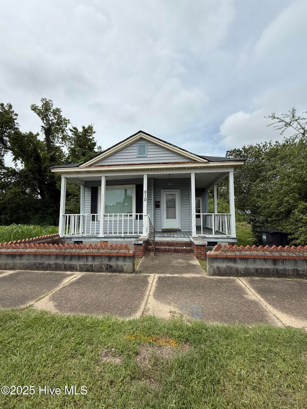 Photo of 910 S 8th Street, Wilmington, NC 28401 (MLS # 100528994)
