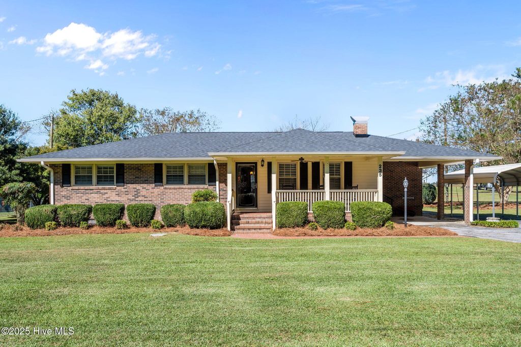 Photo of 235 Comfort Road, Richlands, NC 28574 (MLS # 100543194)