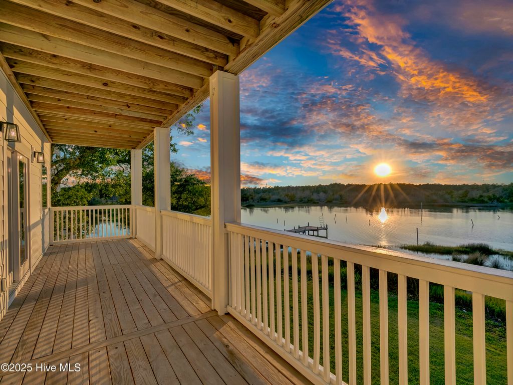 Photo of 232 Shell Drive, Sneads Ferry, NC 28460 (MLS # 100510973)