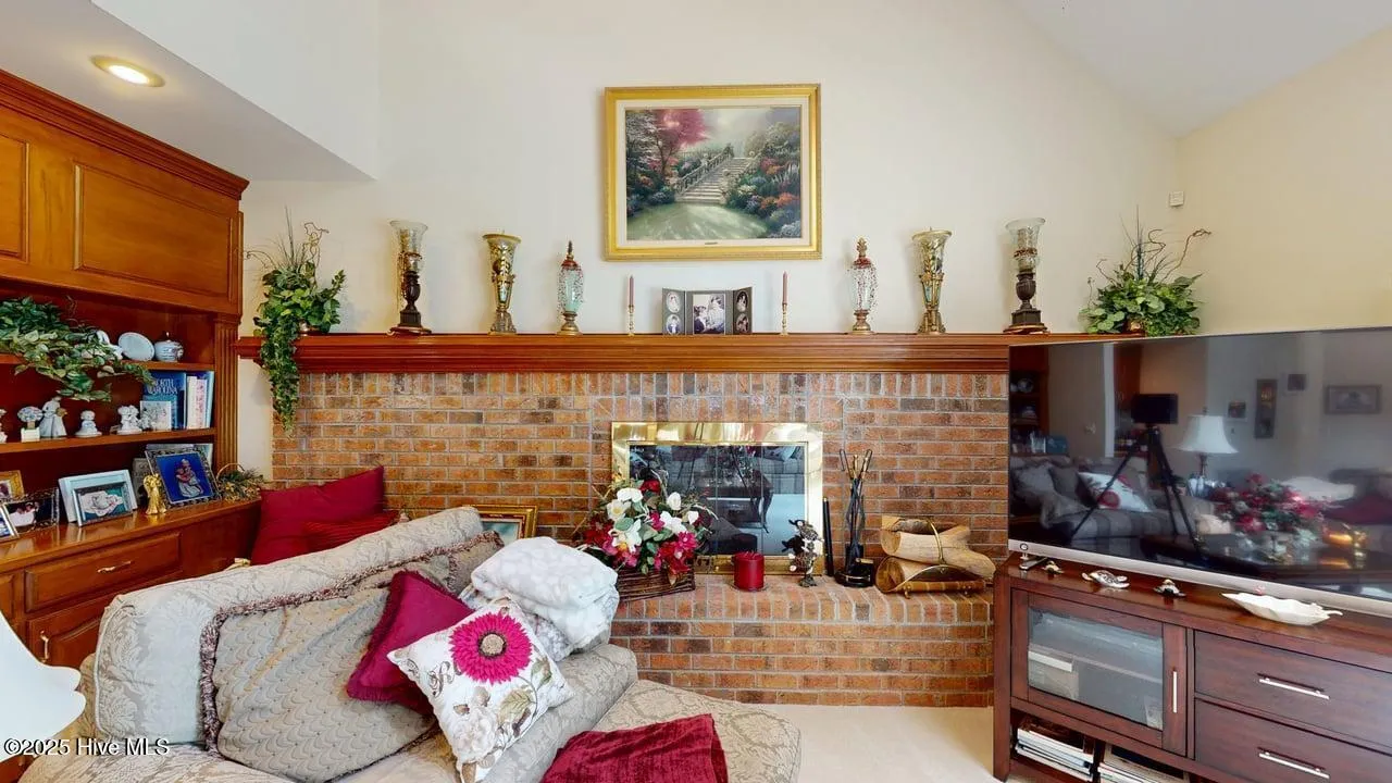 Goldsboro, North Carolina 27534, United States, 5 Bedrooms Bedrooms, ,6 BathroomsBathrooms,Residential,Active,87685