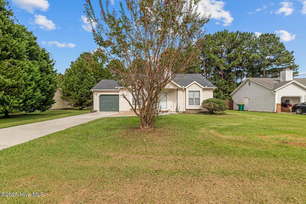 Photo of 2618 Brookfield Drive, Midway Park, NC 28544 (MLS # 100531718)