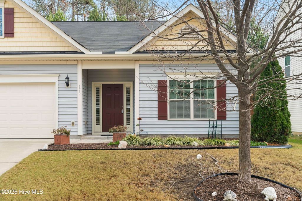 Photo of 178 Lakemont Drive, Clayton, NC 27520 (MLS # 100544313)