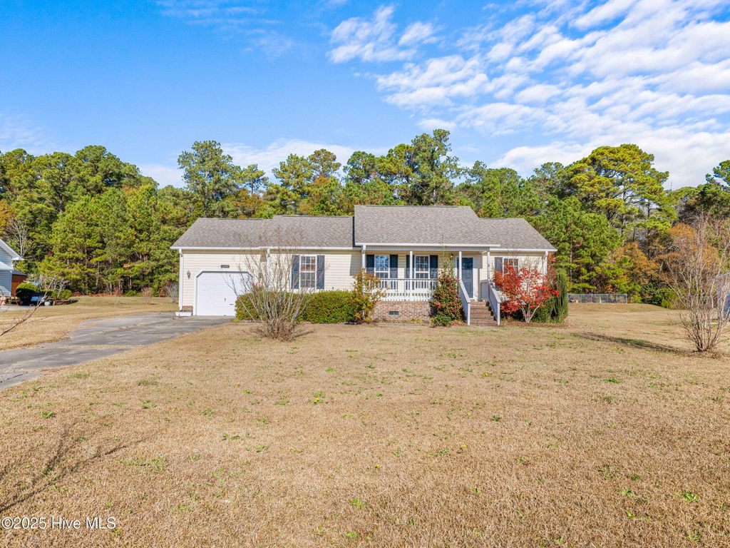 Photo of 2618 Pinewood Home Drive, Pink Hill, NC 28572 (MLS # 100543163)