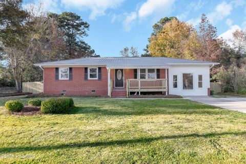 Photo of 113 Linda Drive, Jacksonville, NC 28546 (MLS # 100542523)