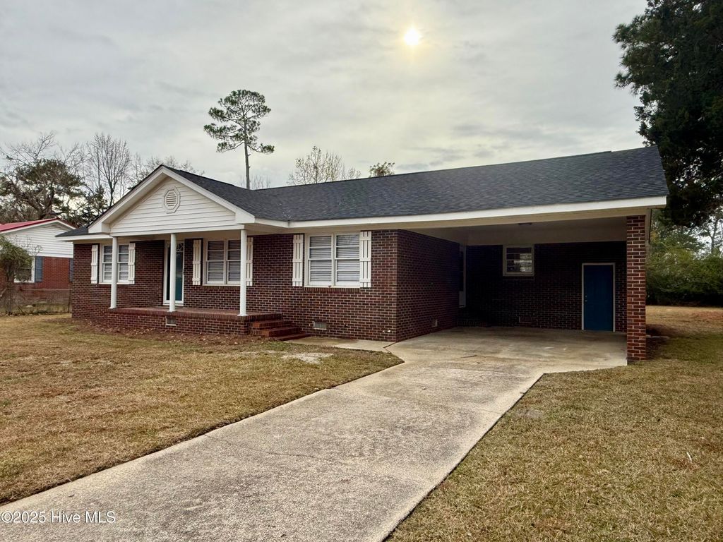 Photo of 114 Beech Lane, Washington, NC 27889 (MLS # 100544336)