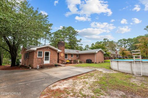 A home in La Grange