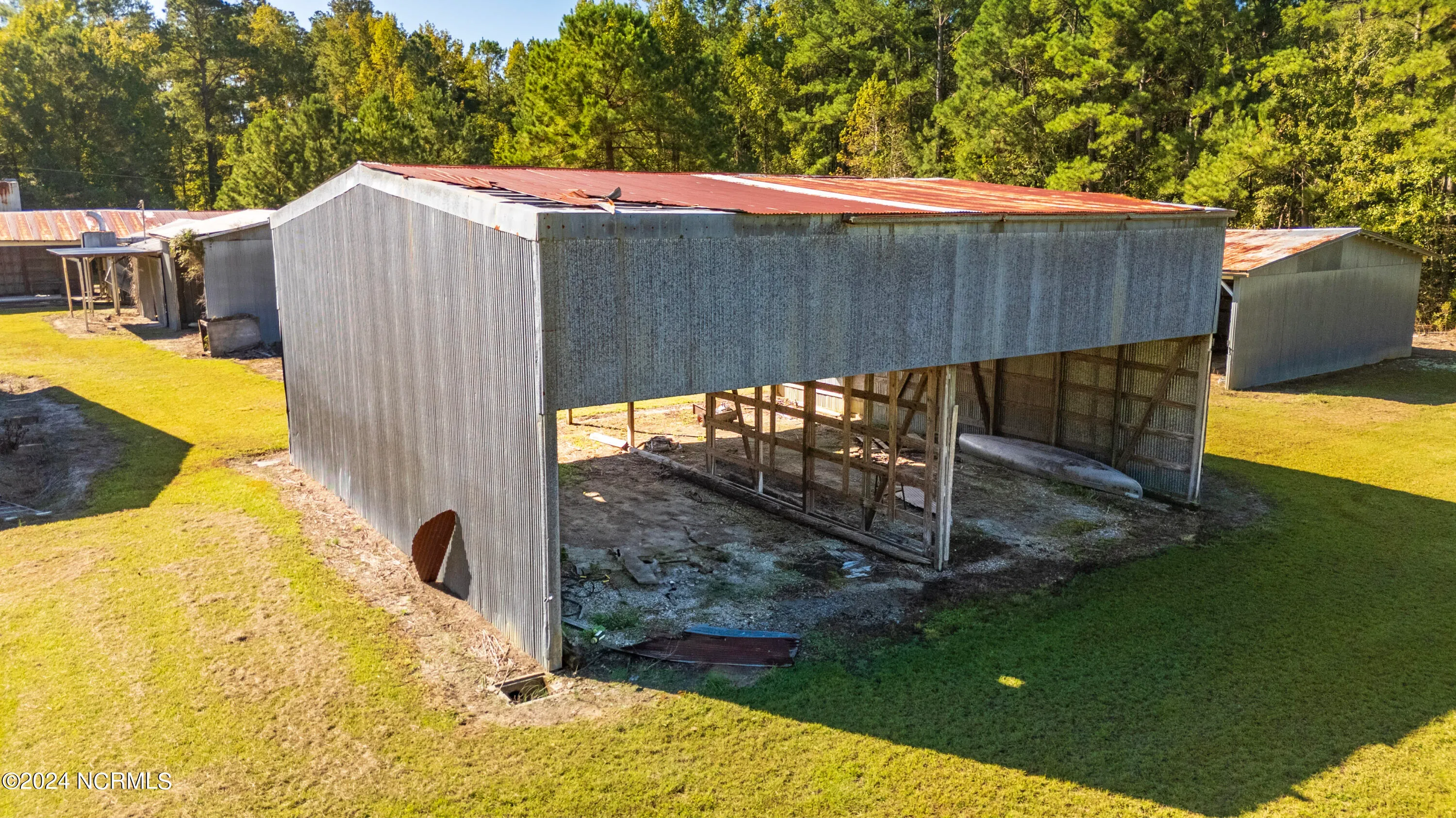 Burgaw, North Carolina 28425, United States, 4 Bedrooms Bedrooms, ,3 BathroomsBathrooms,Residential,Active,38835