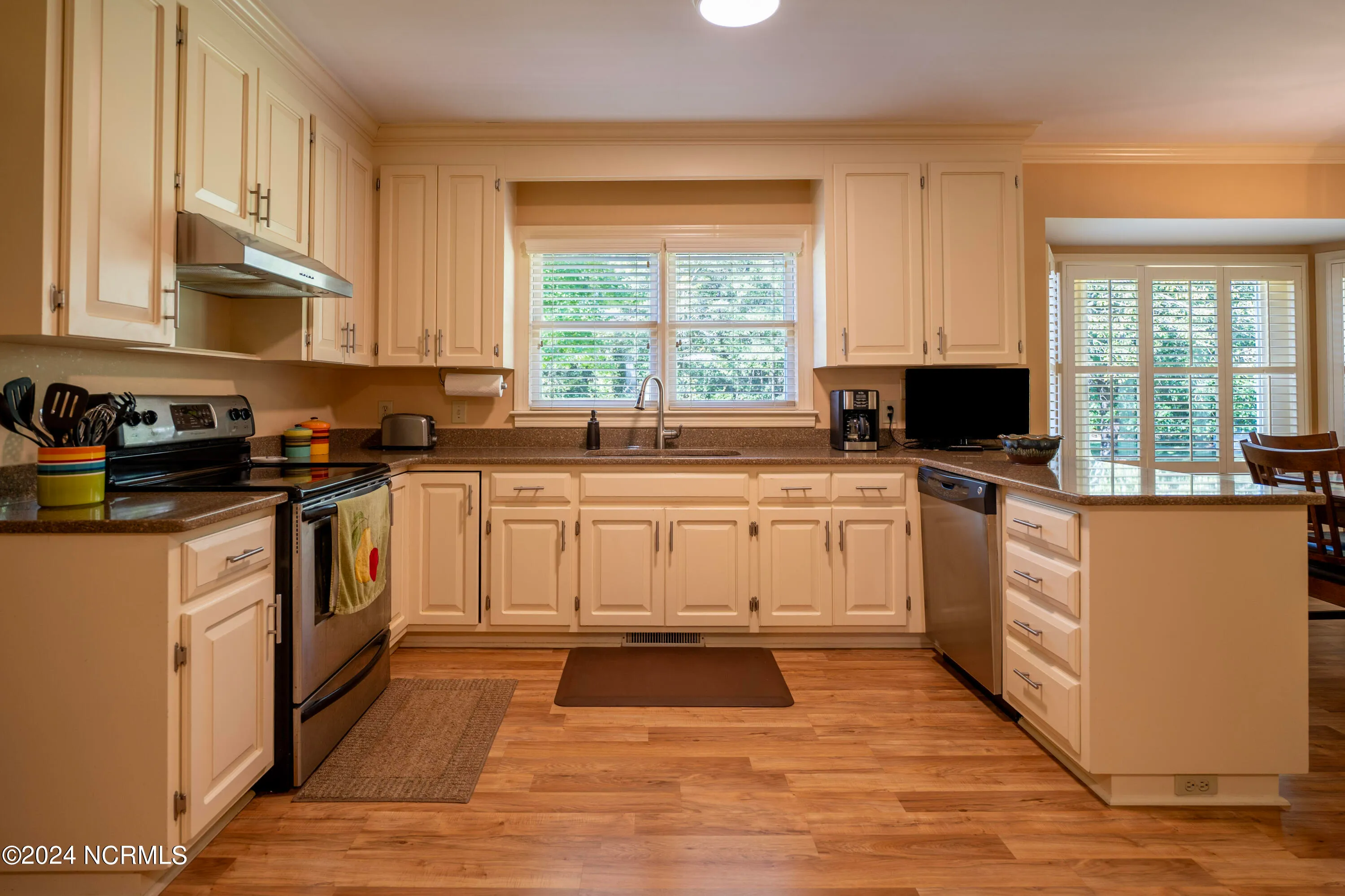 Burgaw, North Carolina 28425, United States, 4 Bedrooms Bedrooms, ,3 BathroomsBathrooms,Residential,Active,38835