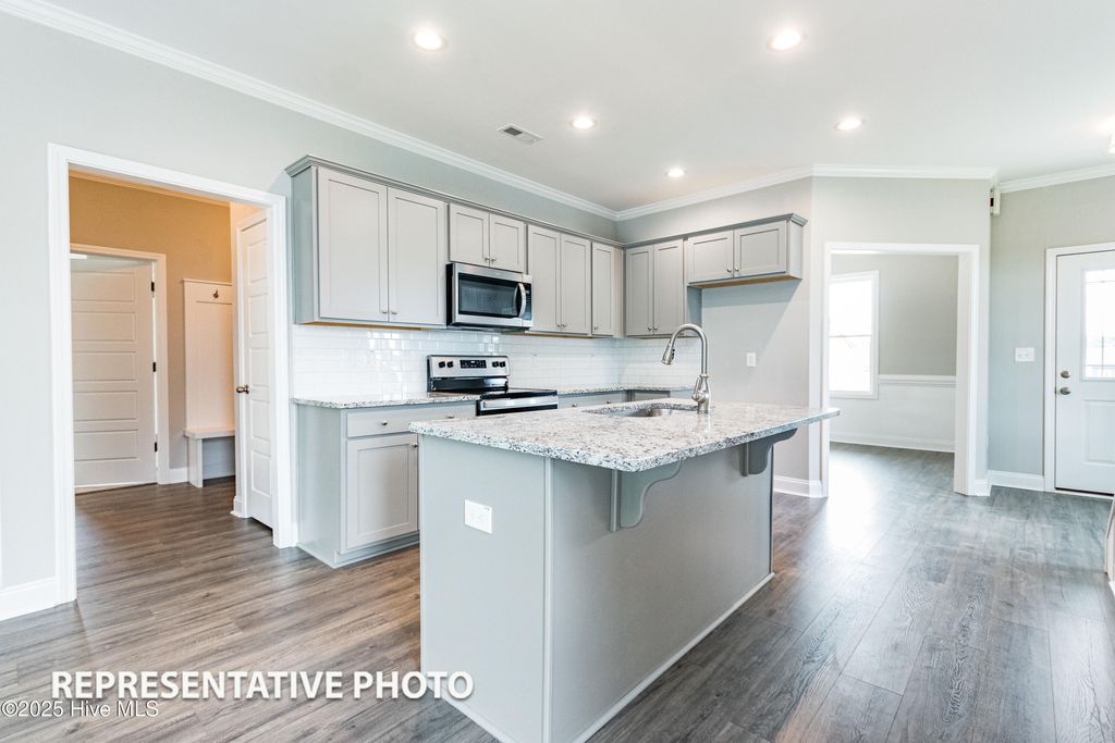Photo of 44 Mossman Court, Zebulon, NC 27597 (MLS # 100527432)