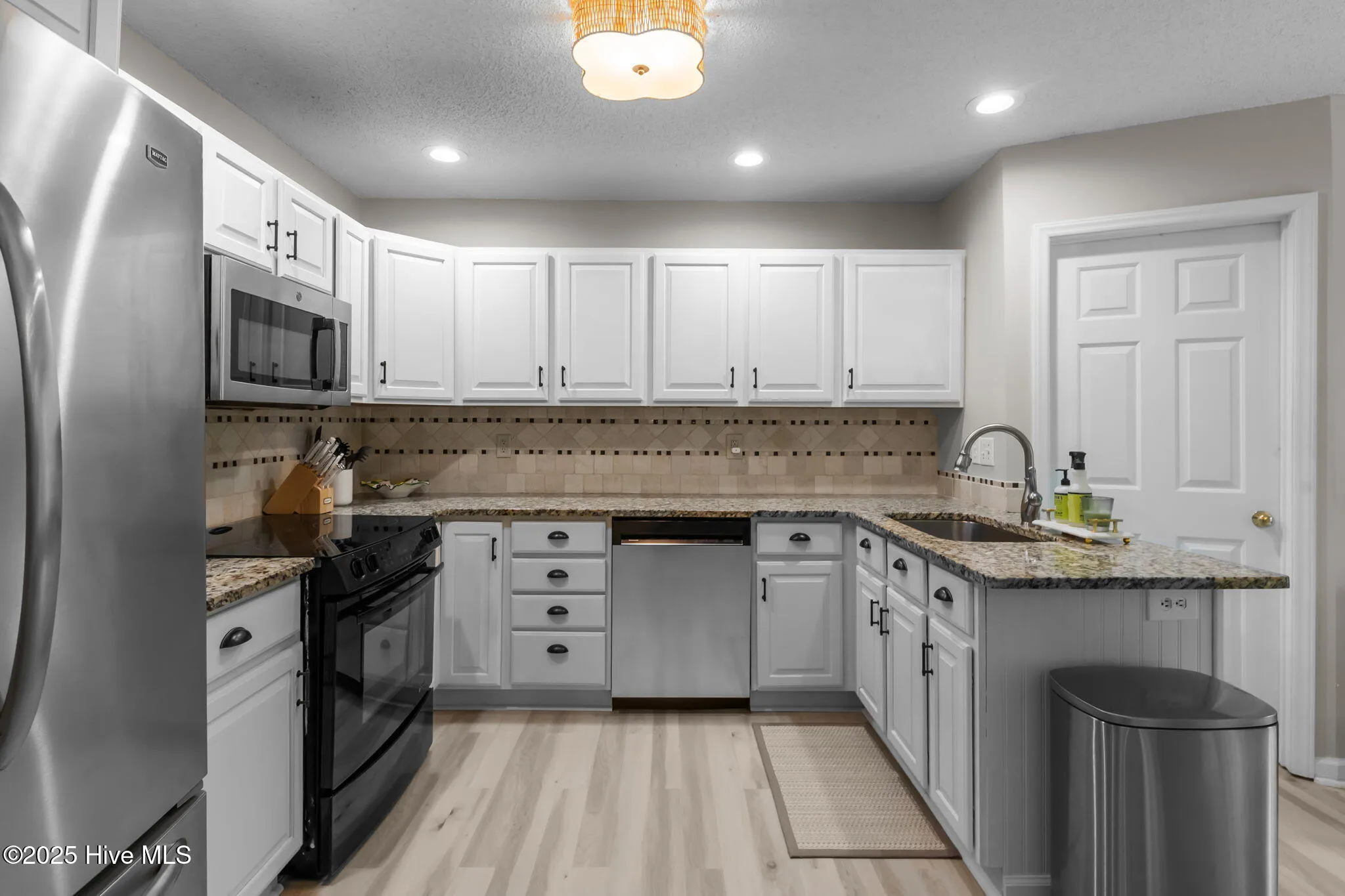 Pinehurst, North Carolina 28374, United States, 3 Bedrooms Bedrooms, ,2 BathroomsBathrooms,Residential,Active,209380