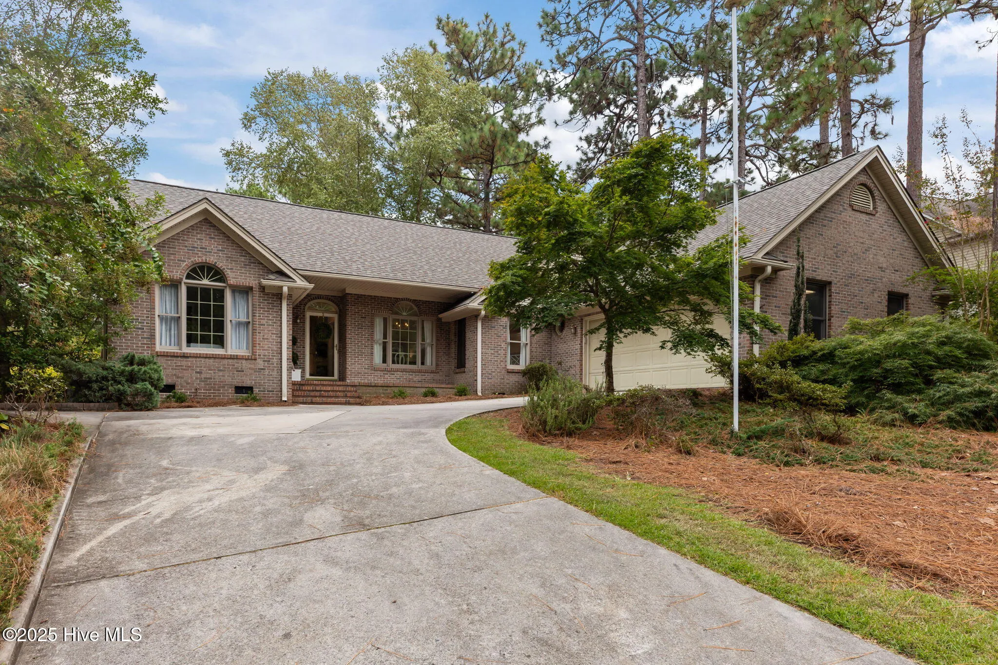 Pinehurst, North Carolina 28374, United States, 3 Bedrooms Bedrooms, ,2 BathroomsBathrooms,Residential,Active,209380