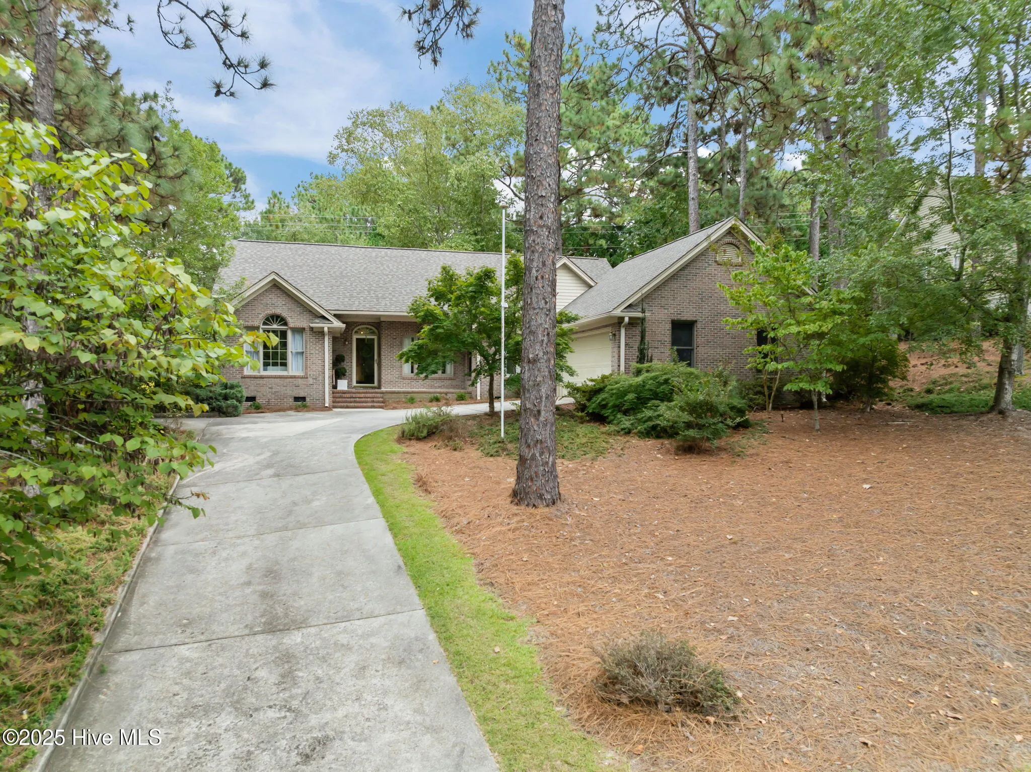 Pinehurst, North Carolina 28374, United States, 3 Bedrooms Bedrooms, ,2 BathroomsBathrooms,Residential,Active,209380
