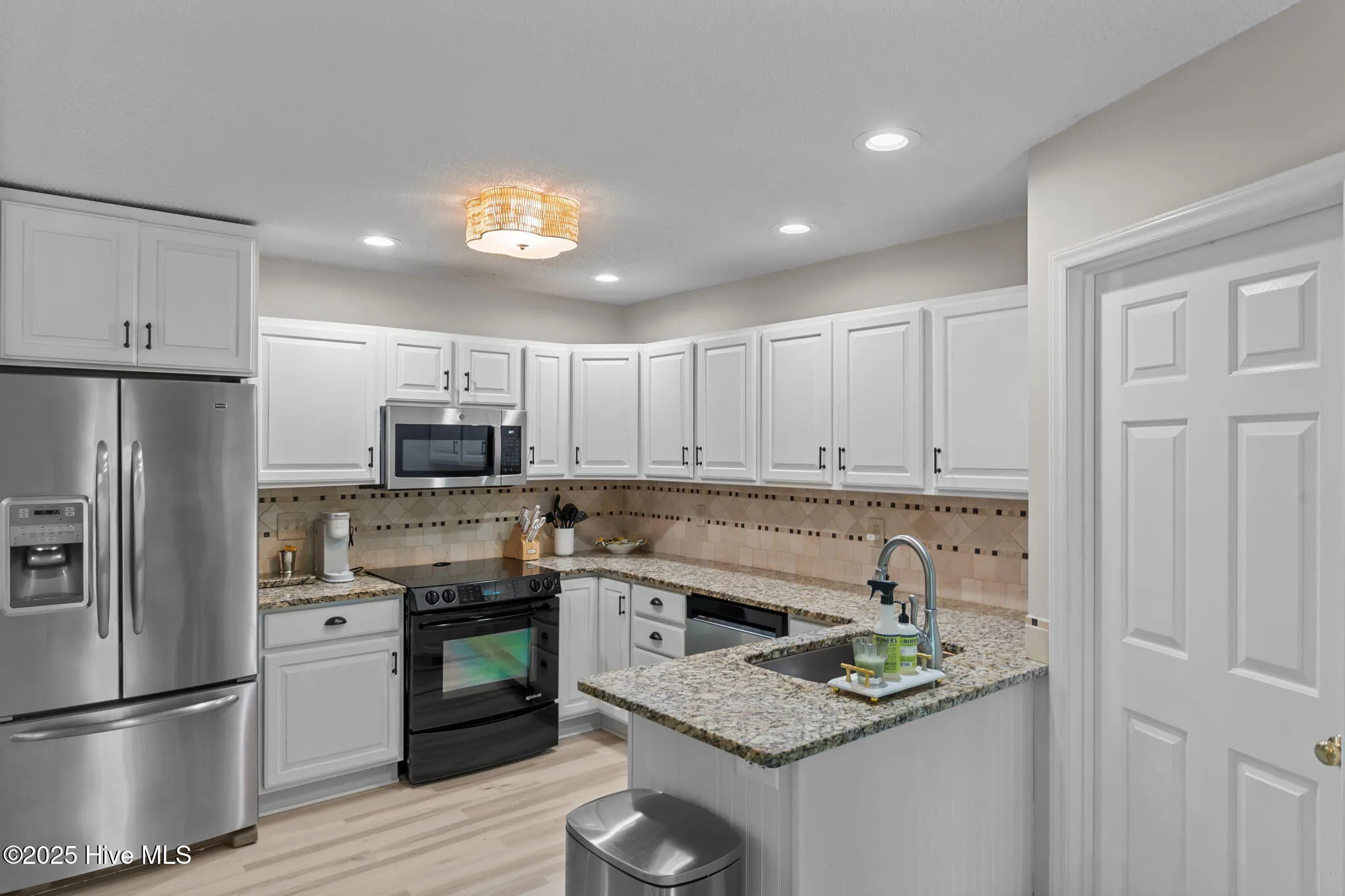 Pinehurst, North Carolina 28374, United States, 3 Bedrooms Bedrooms, ,2 BathroomsBathrooms,Residential,Active,209380