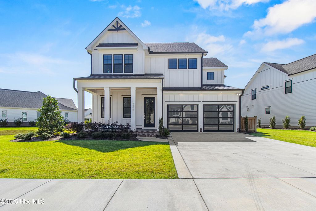 Photo of 8268 Winding Creek Circle, Wilmington, NC 28411 (MLS # 100537915)