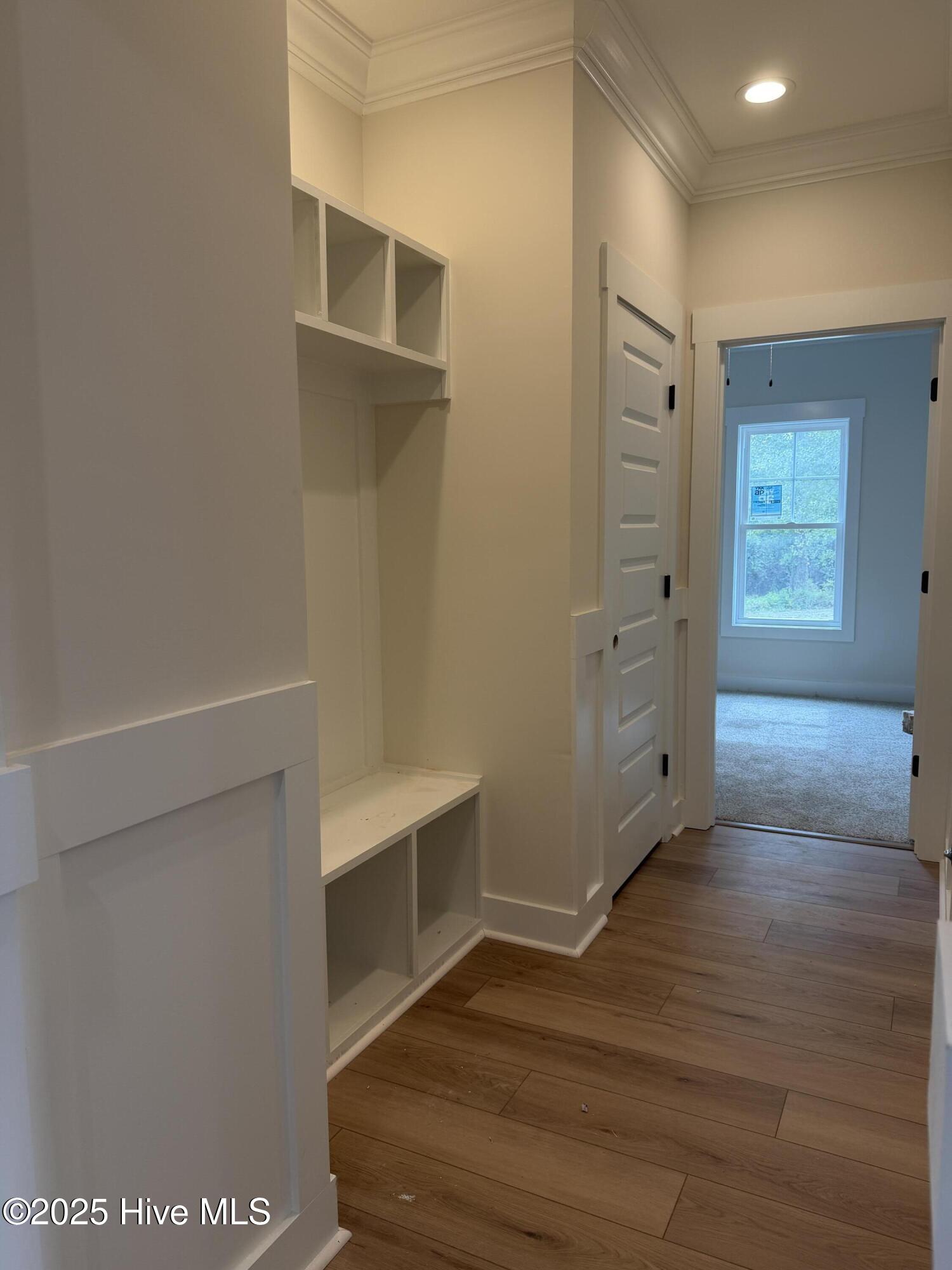 302 E Ivybridge Drive