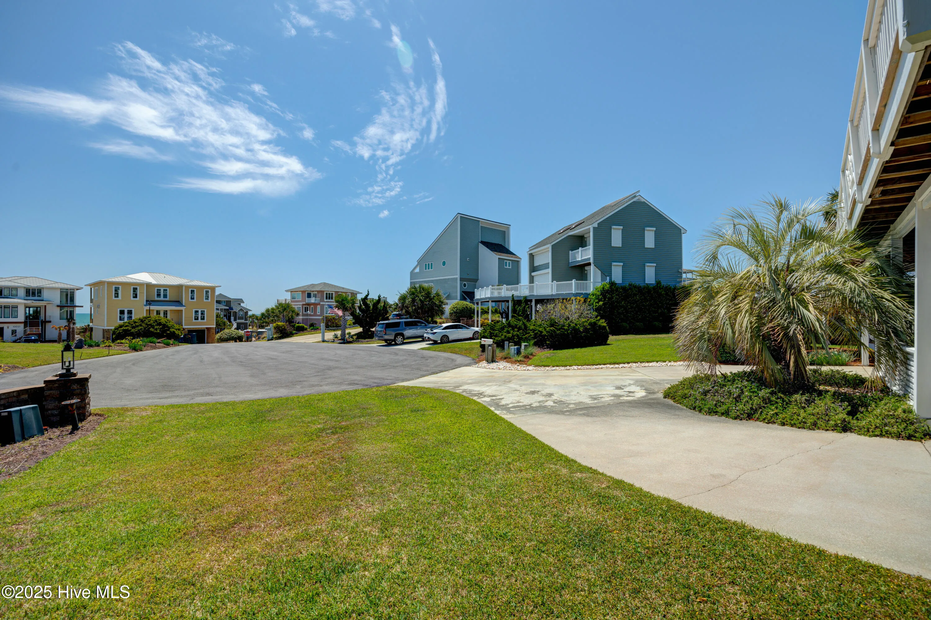 Emerald Isle, North Carolina 28594, United States, 4 Bedrooms Bedrooms, ,5 BathroomsBathrooms,Residential,Active,117770