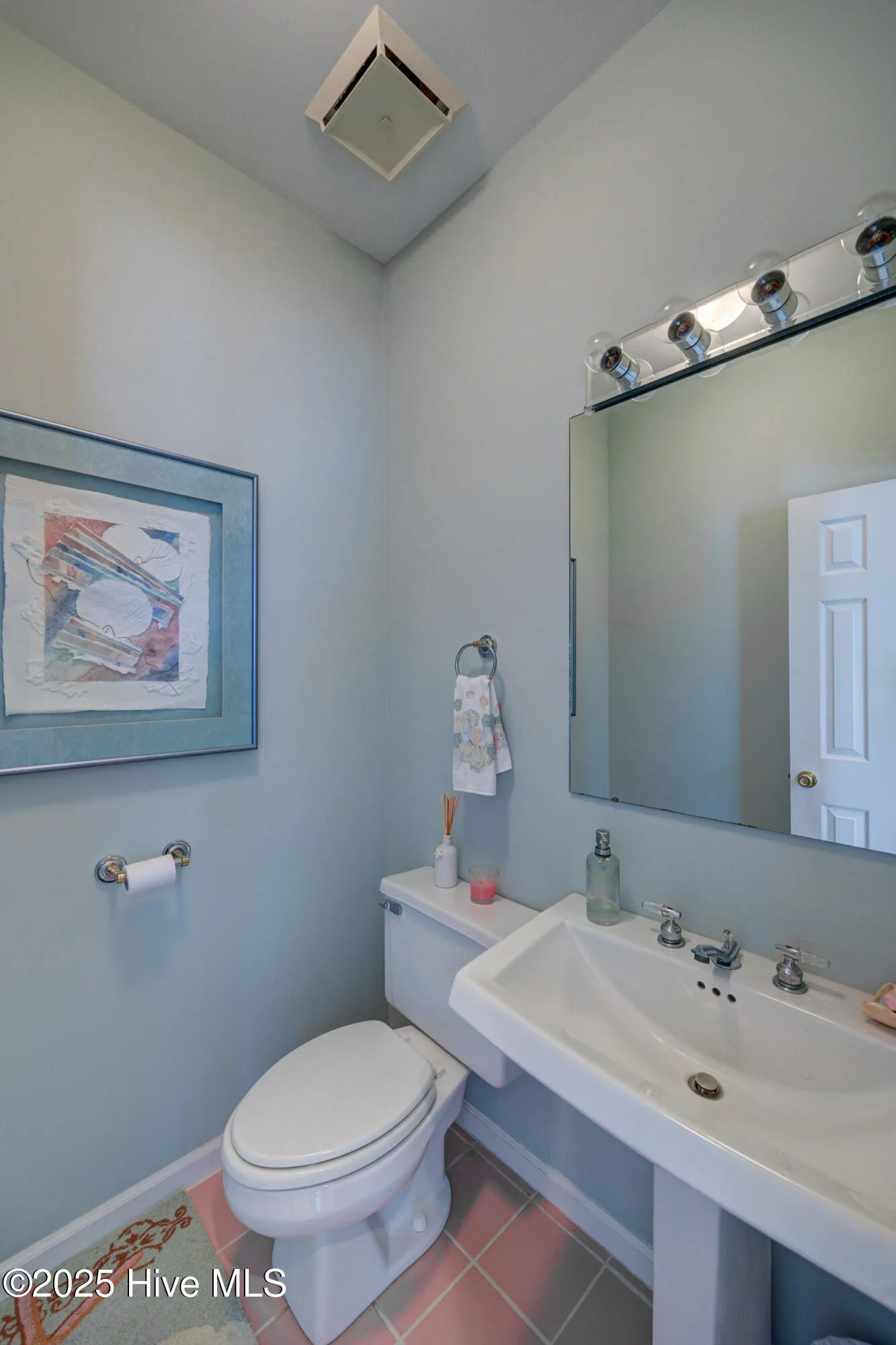 Emerald Isle, North Carolina 28594, United States, 4 Bedrooms Bedrooms, ,5 BathroomsBathrooms,Residential,Active,117770