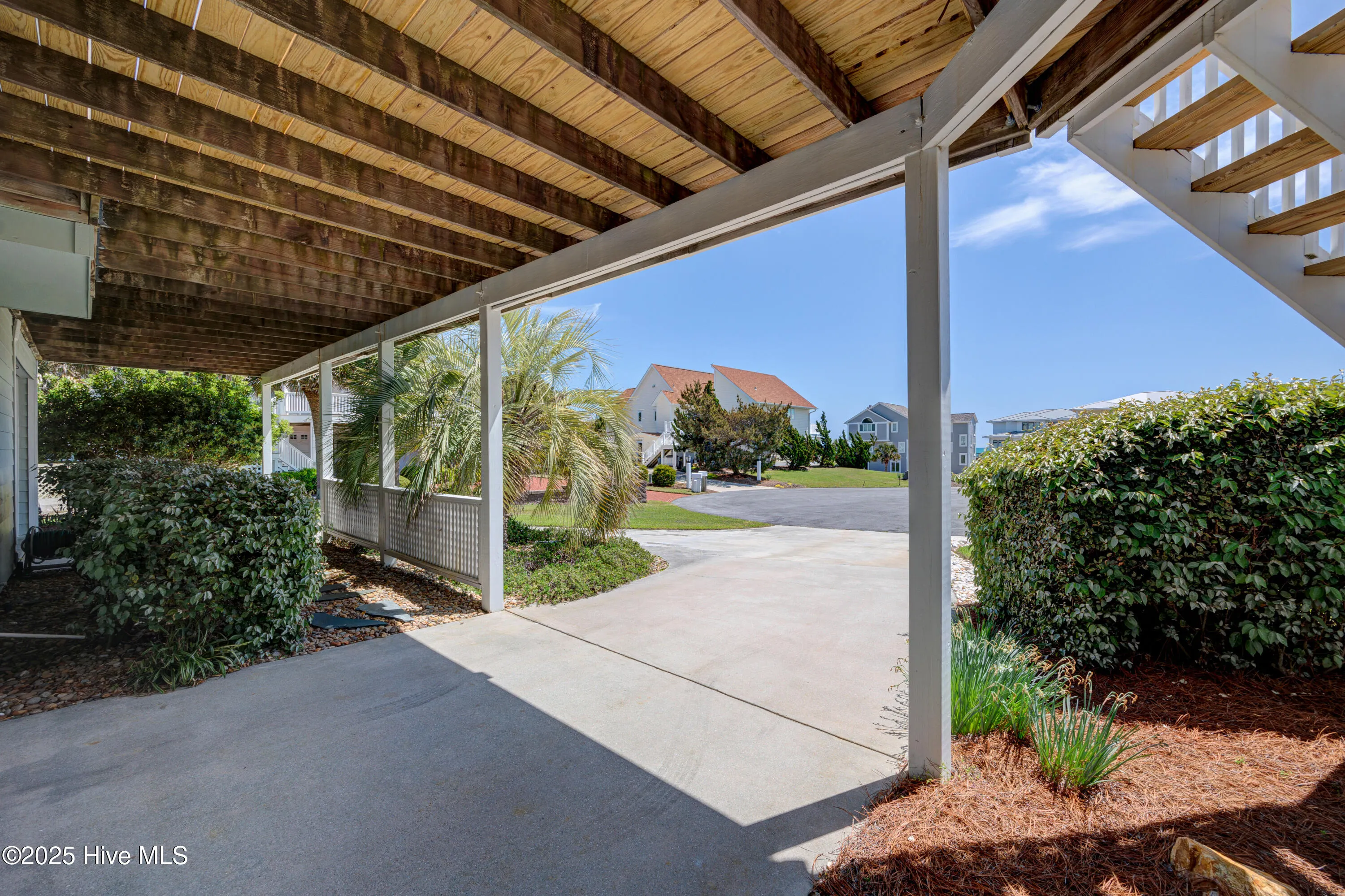 Emerald Isle, North Carolina 28594, United States, 4 Bedrooms Bedrooms, ,5 BathroomsBathrooms,Residential,Active,117770