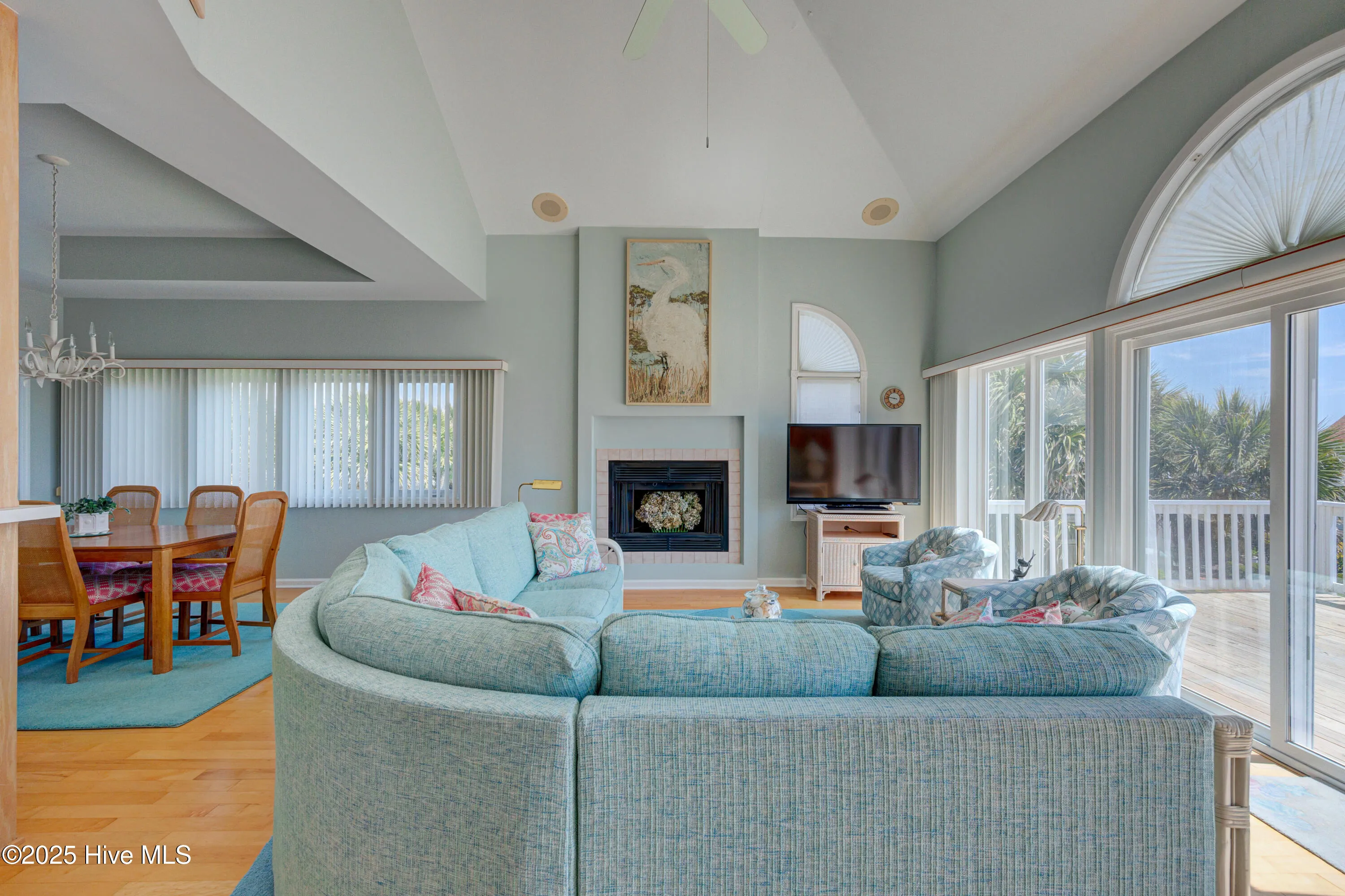 Emerald Isle, North Carolina 28594, United States, 4 Bedrooms Bedrooms, ,5 BathroomsBathrooms,Residential,Active,117770