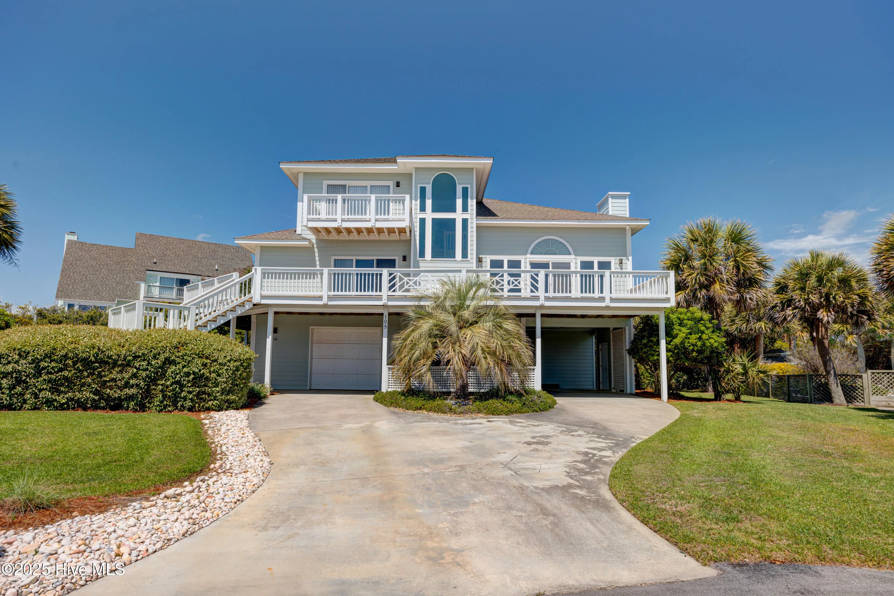 Emerald Isle, North Carolina 28594, United States, 4 Bedrooms Bedrooms, ,5 BathroomsBathrooms,Residential,Active,117770
