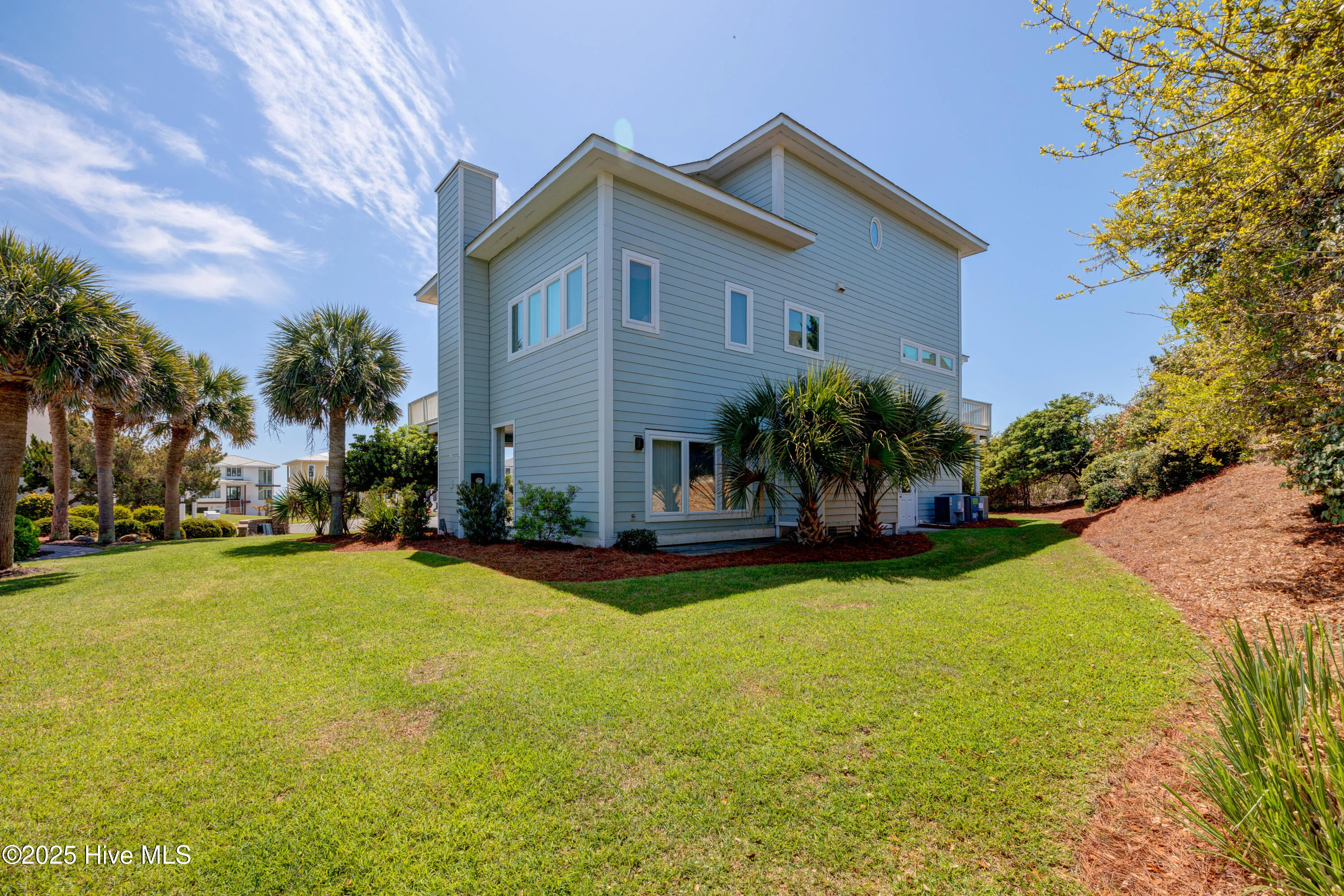 Emerald Isle, North Carolina 28594, United States, 4 Bedrooms Bedrooms, ,5 BathroomsBathrooms,Residential,Active,117770