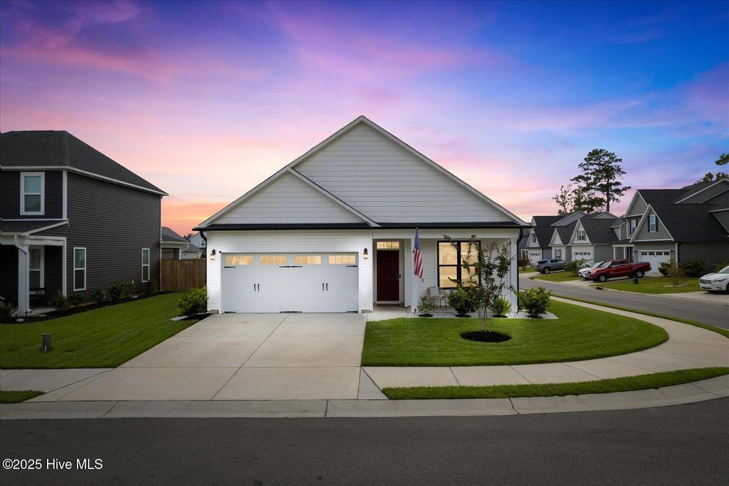Photo of 3997 Aquarius Way, Leland, NC 28451 (MLS # 100527547)