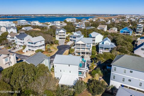 A home in Surf City