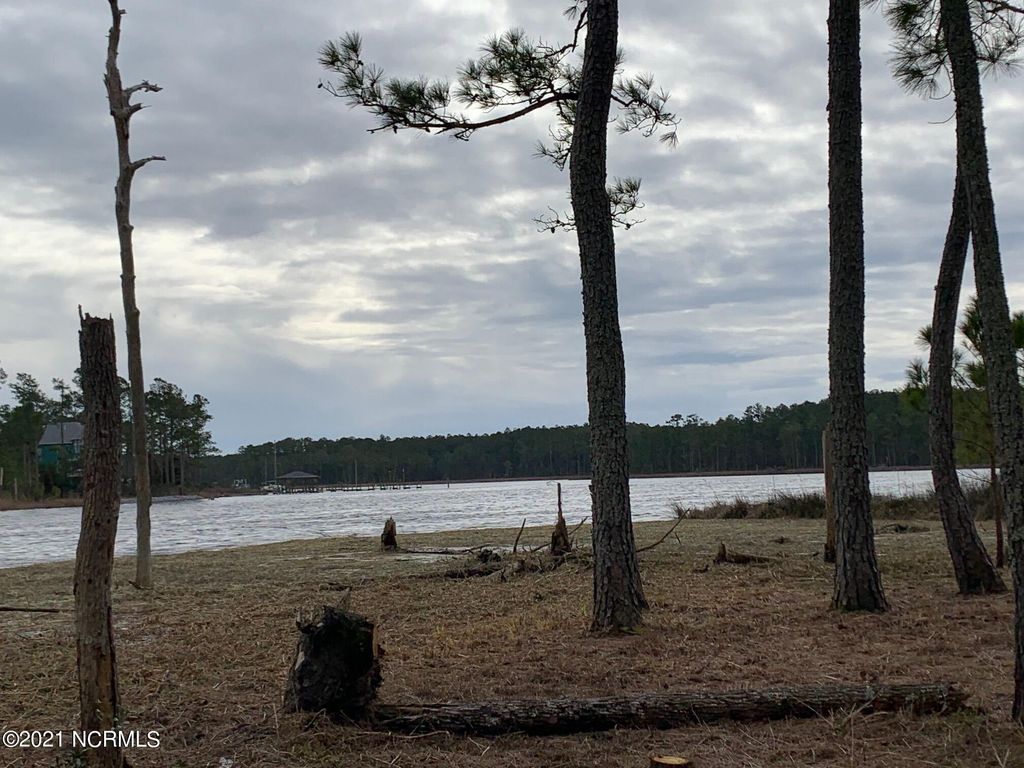 Photo of 37 Sunset Road, Belhaven, NC 27810 (MLS # 100513254)