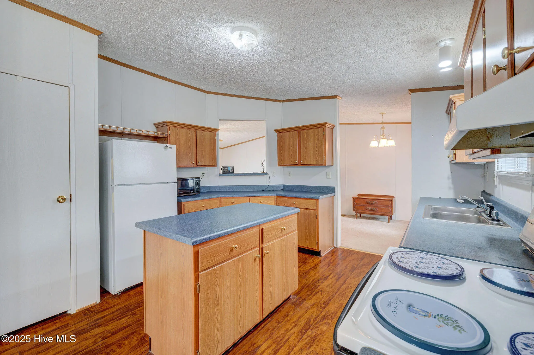 Rocky Point, North Carolina 28457, United States, 3 Bedrooms Bedrooms, ,2 BathroomsBathrooms,Residential,Pending,208864